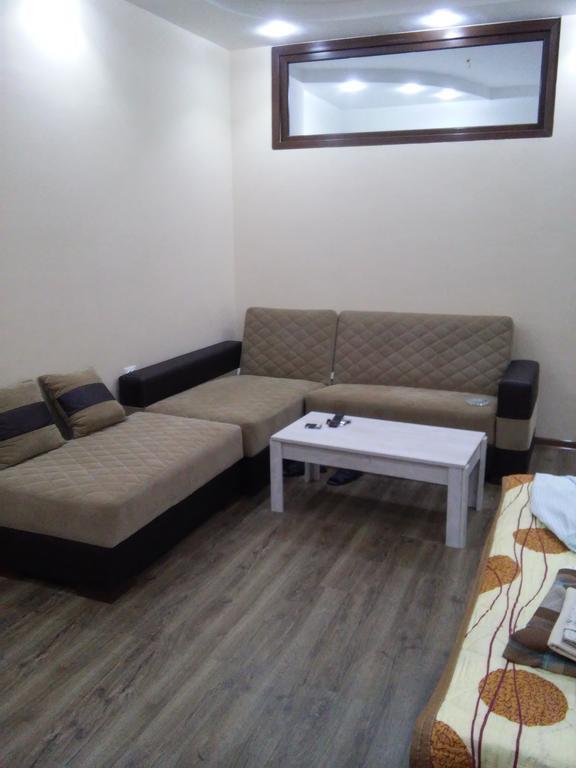Mari Apartment Batumi Exterior photo